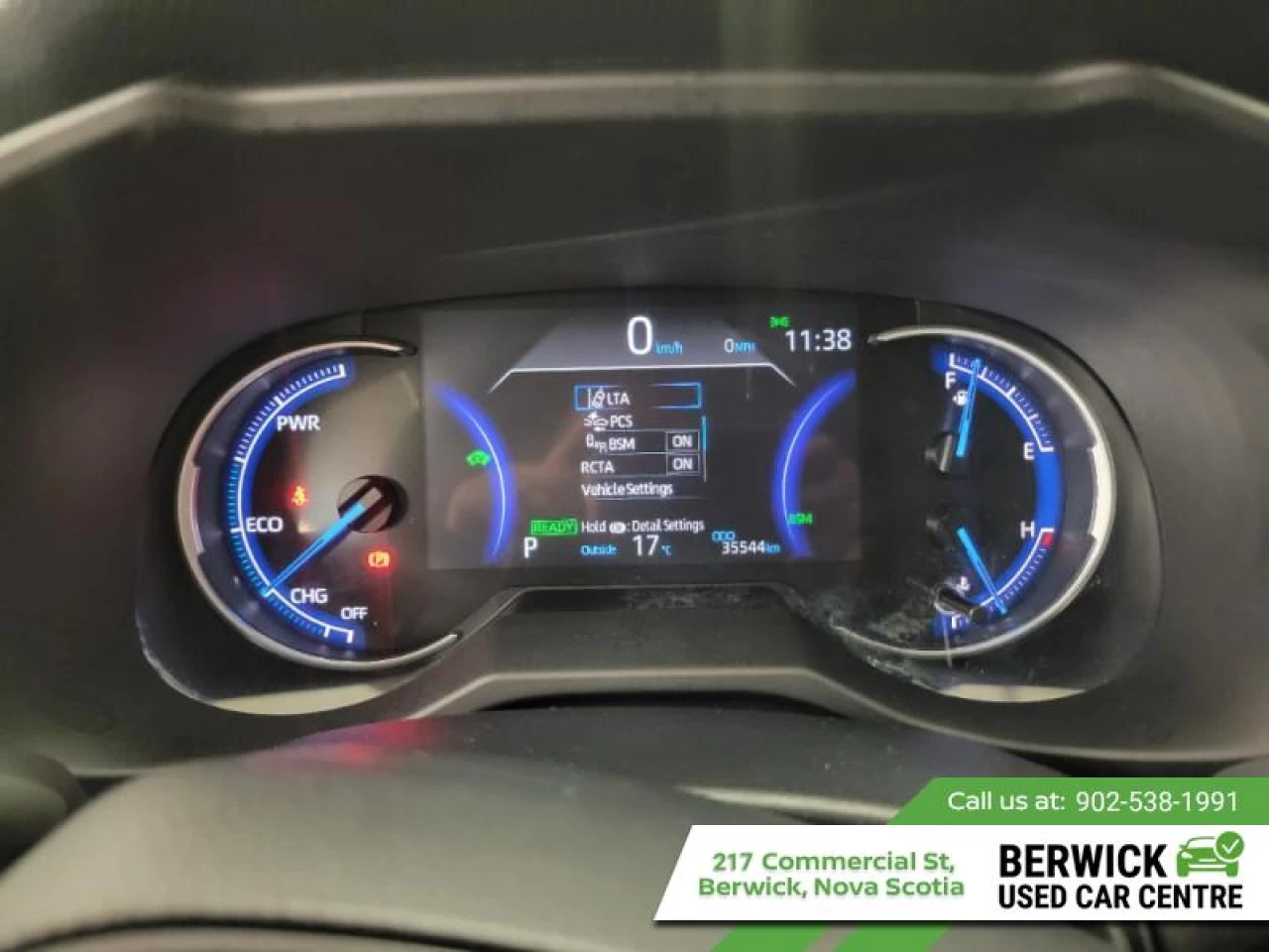 2025 Toyota RAV4 Hybrid LE Main Image