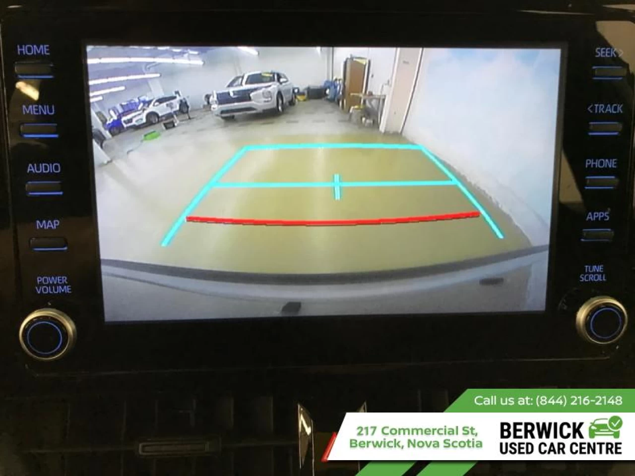 2022 Toyota Corolla Cross LE AWD Main Image