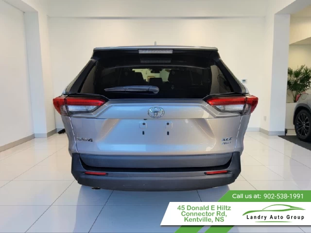 Toyota RAV4 XLE 2022