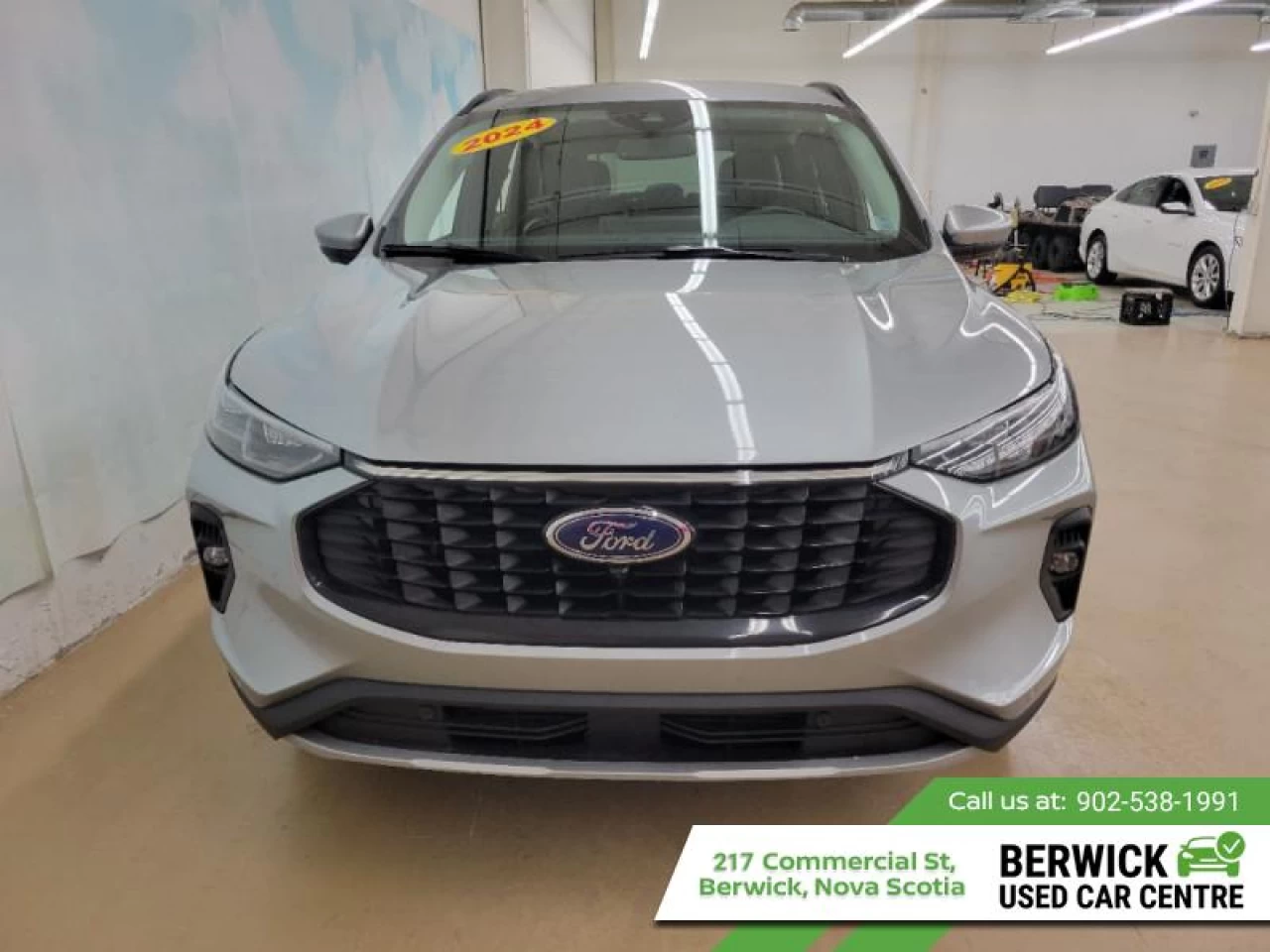 2024 Ford Escape Platinum Main Image