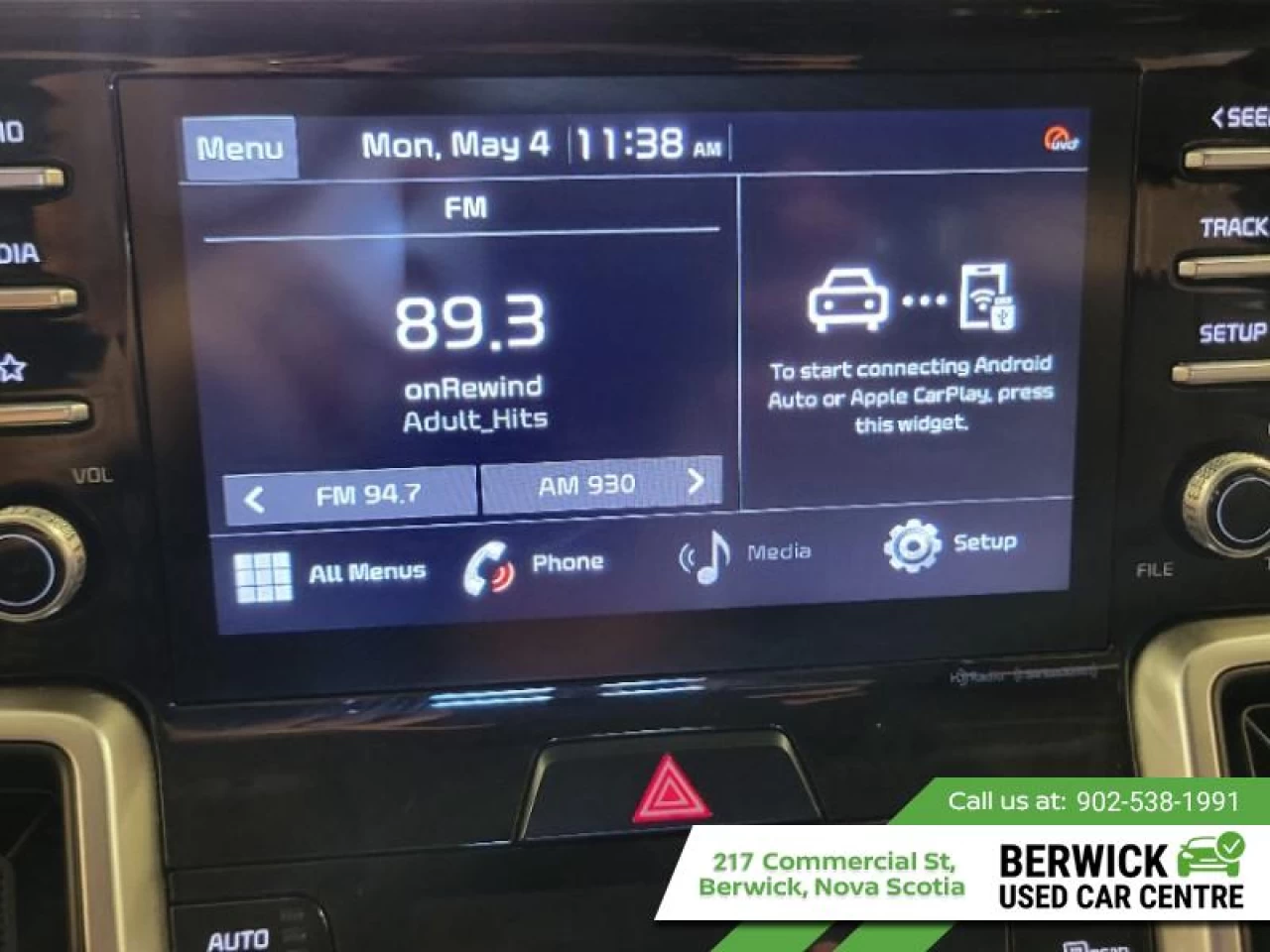 2021 Kia Sorento EX Main Image