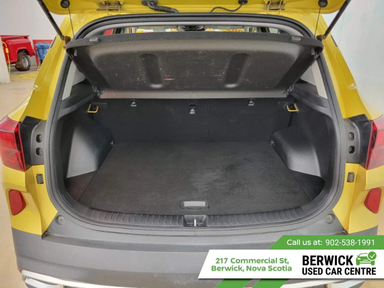 2021 Kia Seltos EX Premium Main Image