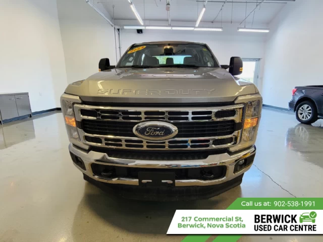 Ford F-250 Super Duty XL 2024