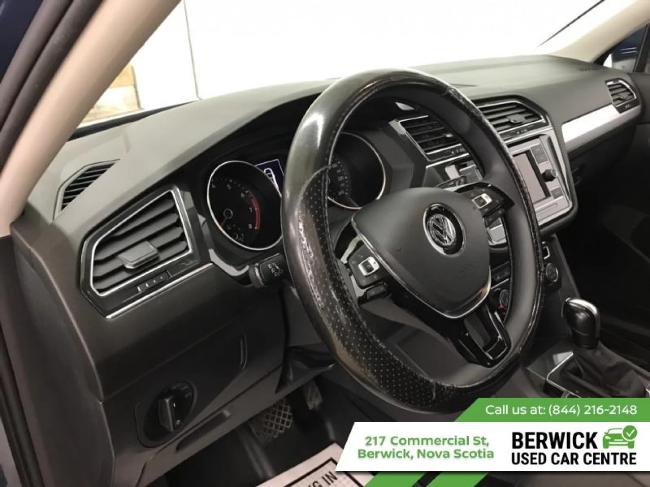 2019 Volkswagen Tiguan Trendline 4MOTION Main Image