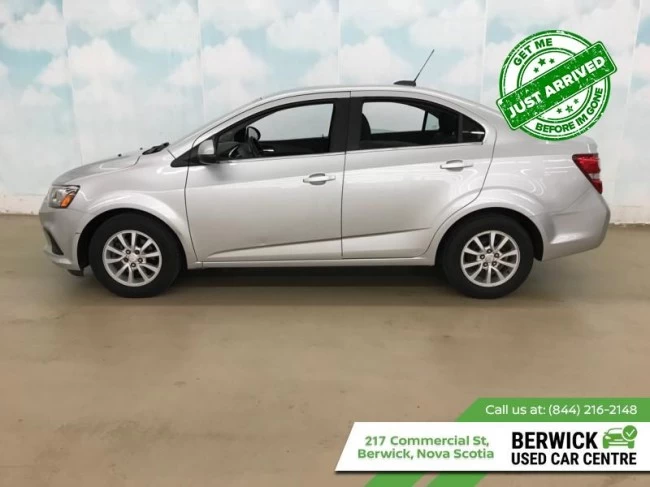 Chevrolet Sonic - 2018