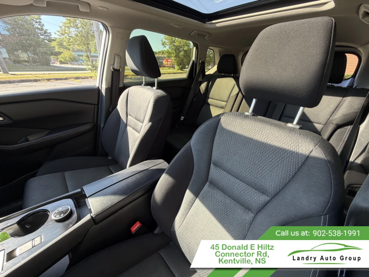 2024 Nissan Rogue SV Moonroof Main Image
