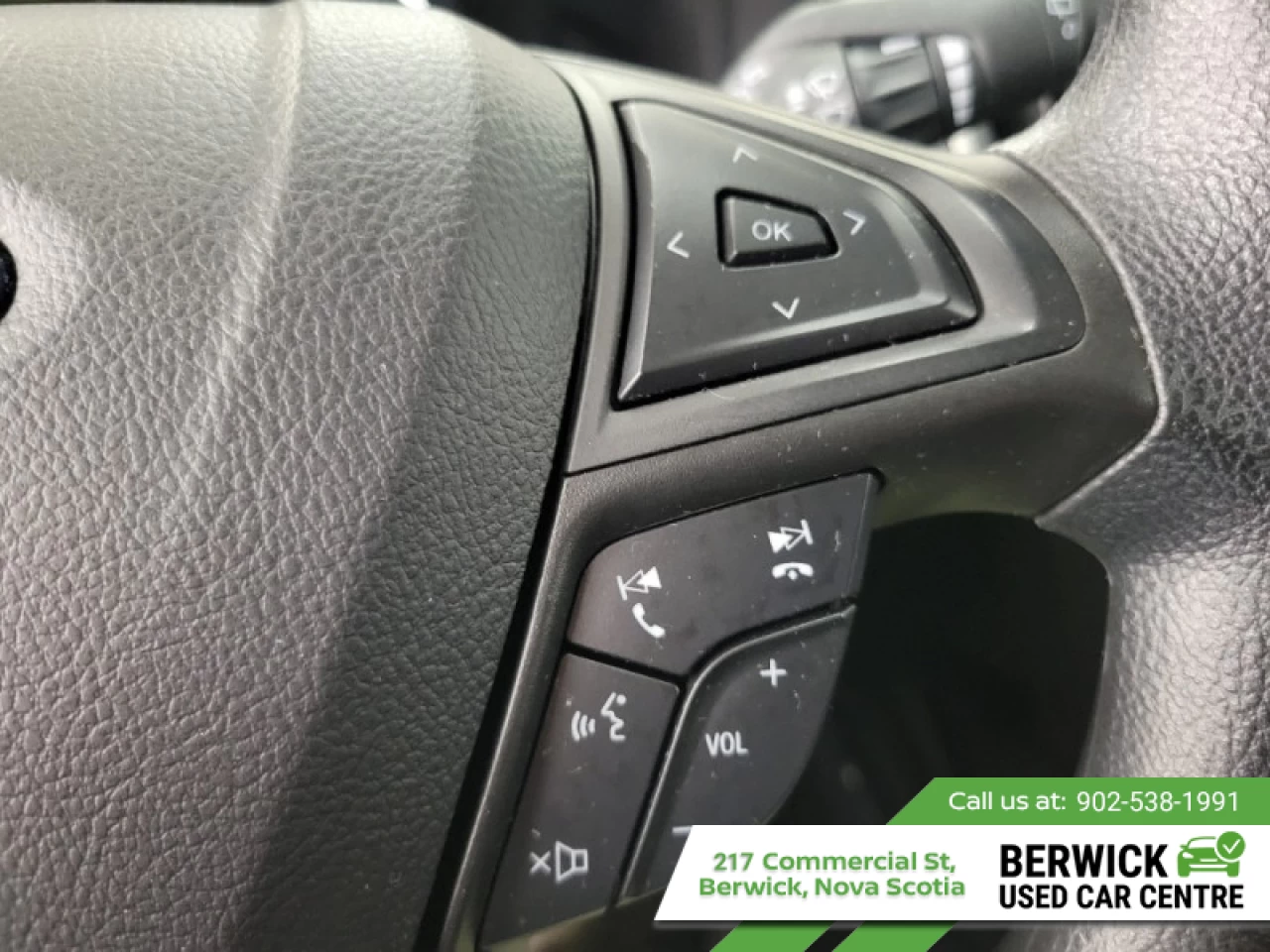 2024 Ford Edge SEL Main Image