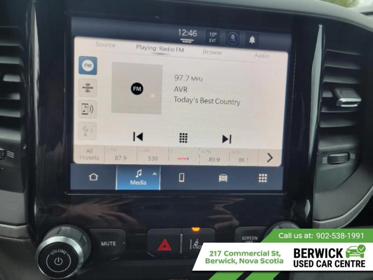 2025 Ram 1500 Tradesman Main Image