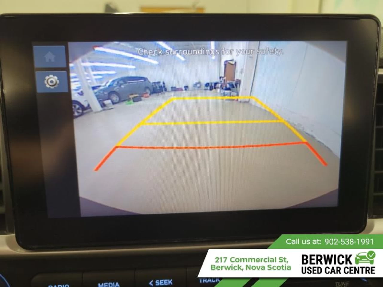 2024 Hyundai Venue Preferred Main Image