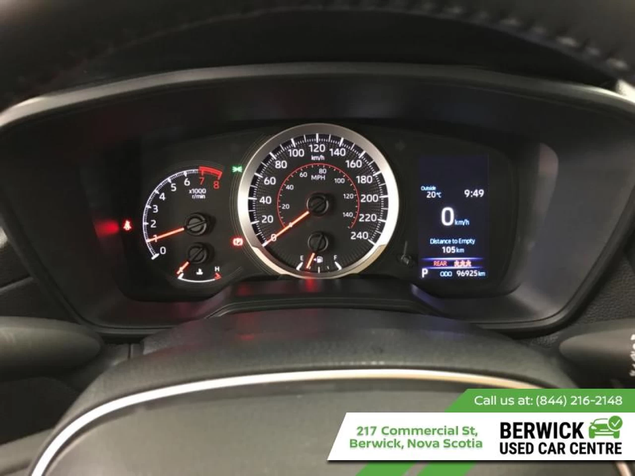 2022 Toyota Corolla Cross LE AWD Main Image