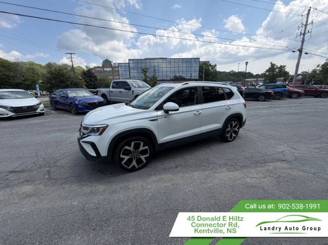 Volkswagen Taos - 2022