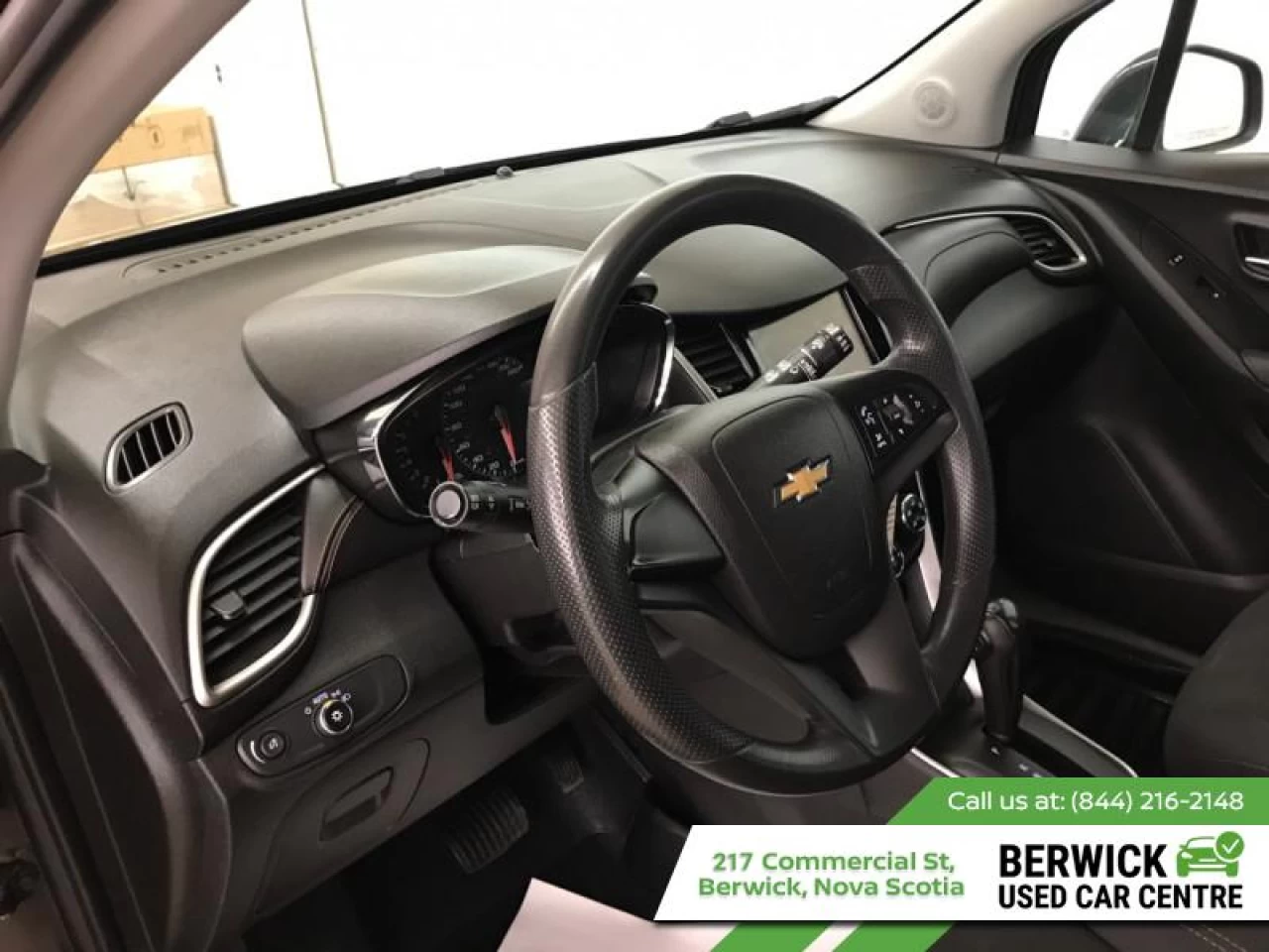 2019 Chevrolet Trax LS Main Image