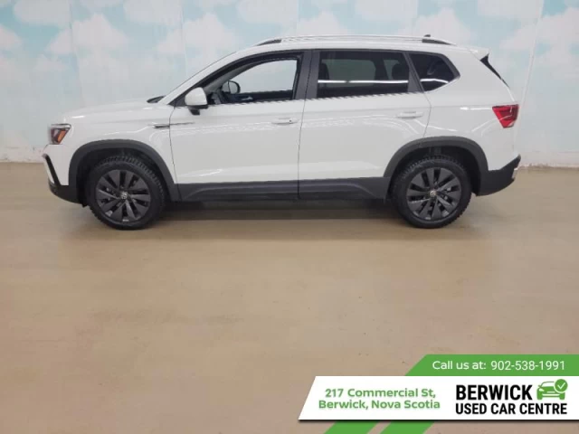 Volkswagen Taos Comfortline 2024