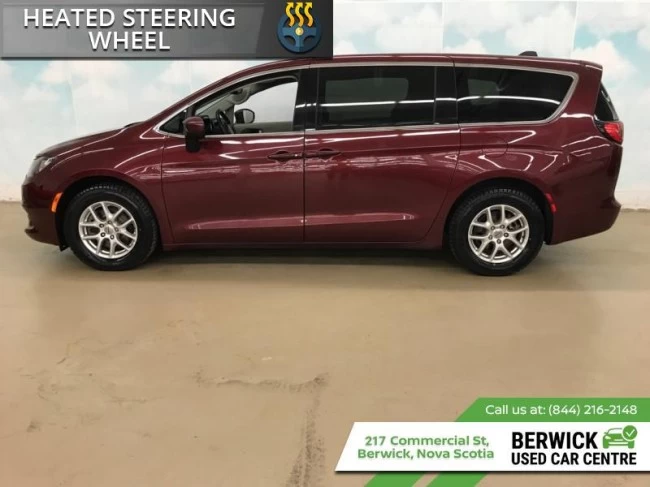 Chrysler Grand Caravan - 2022