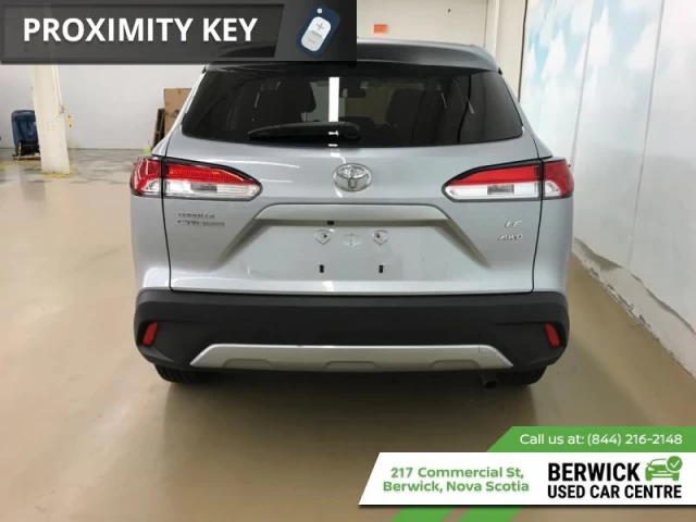 Toyota Corolla Cross LE AWD 2022