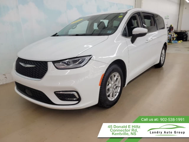 Chrysler Pacifica Touring L 2023