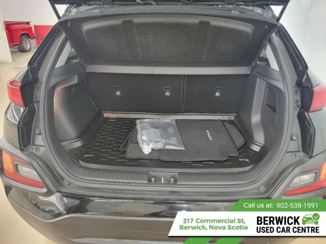 2020 Hyundai Kona 2.0L Essential AWD Main Image