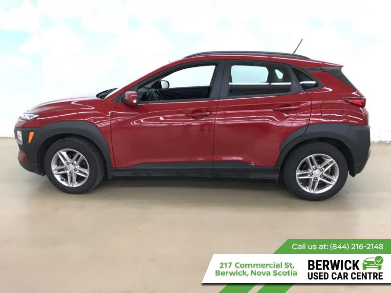 2021 Hyundai Kona 2.0L Essential FWD Main Image