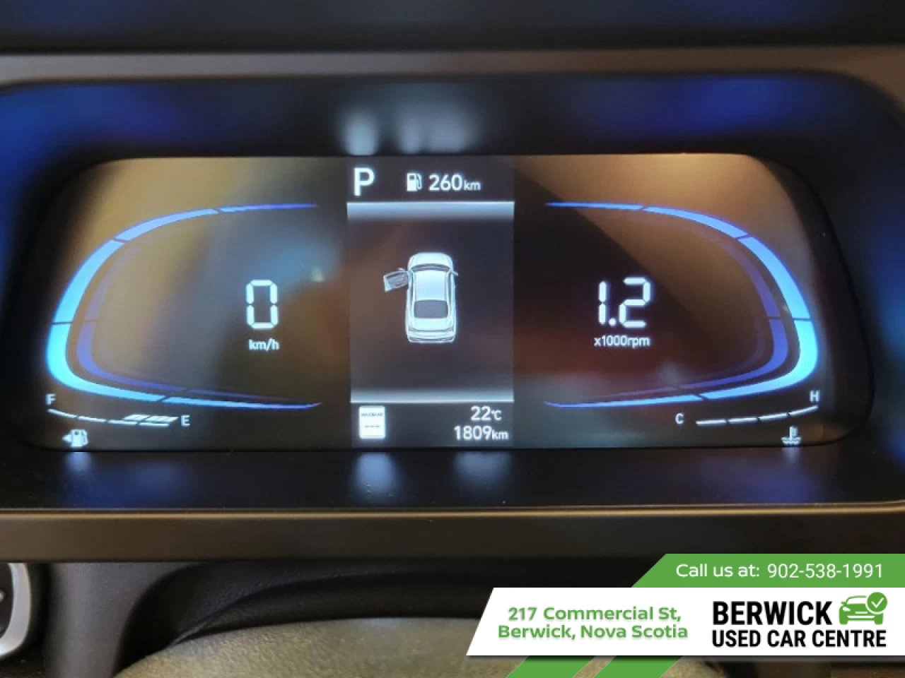 2025 Hyundai Elantra Preferred Main Image
