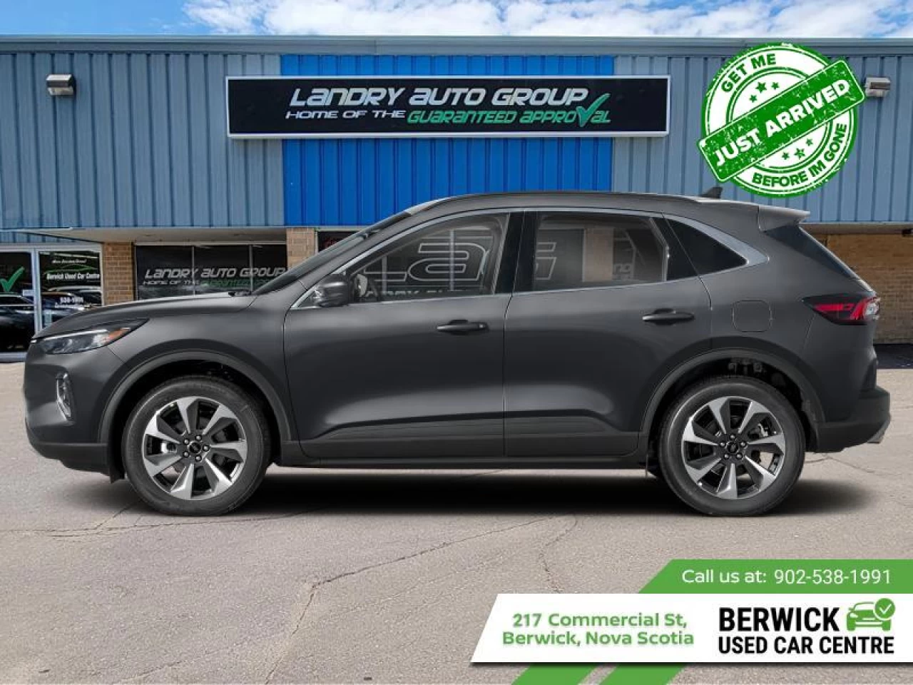 2023 Ford Escape Platinum Main Image