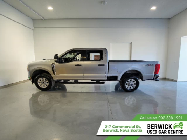 Ford F-250 Super Duty XL 2024