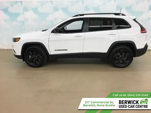 Jeep Cherokee Altitude 2023