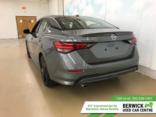 Nissan Sentra SR CVT 2021
