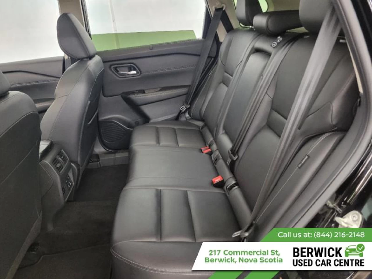 2024 Nissan Rogue SL Main Image