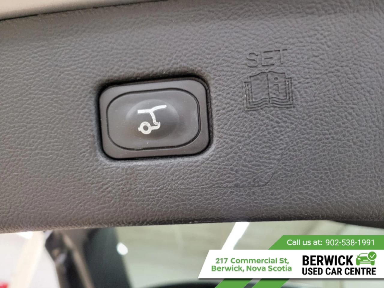 2024 Ford Edge SEL Main Image