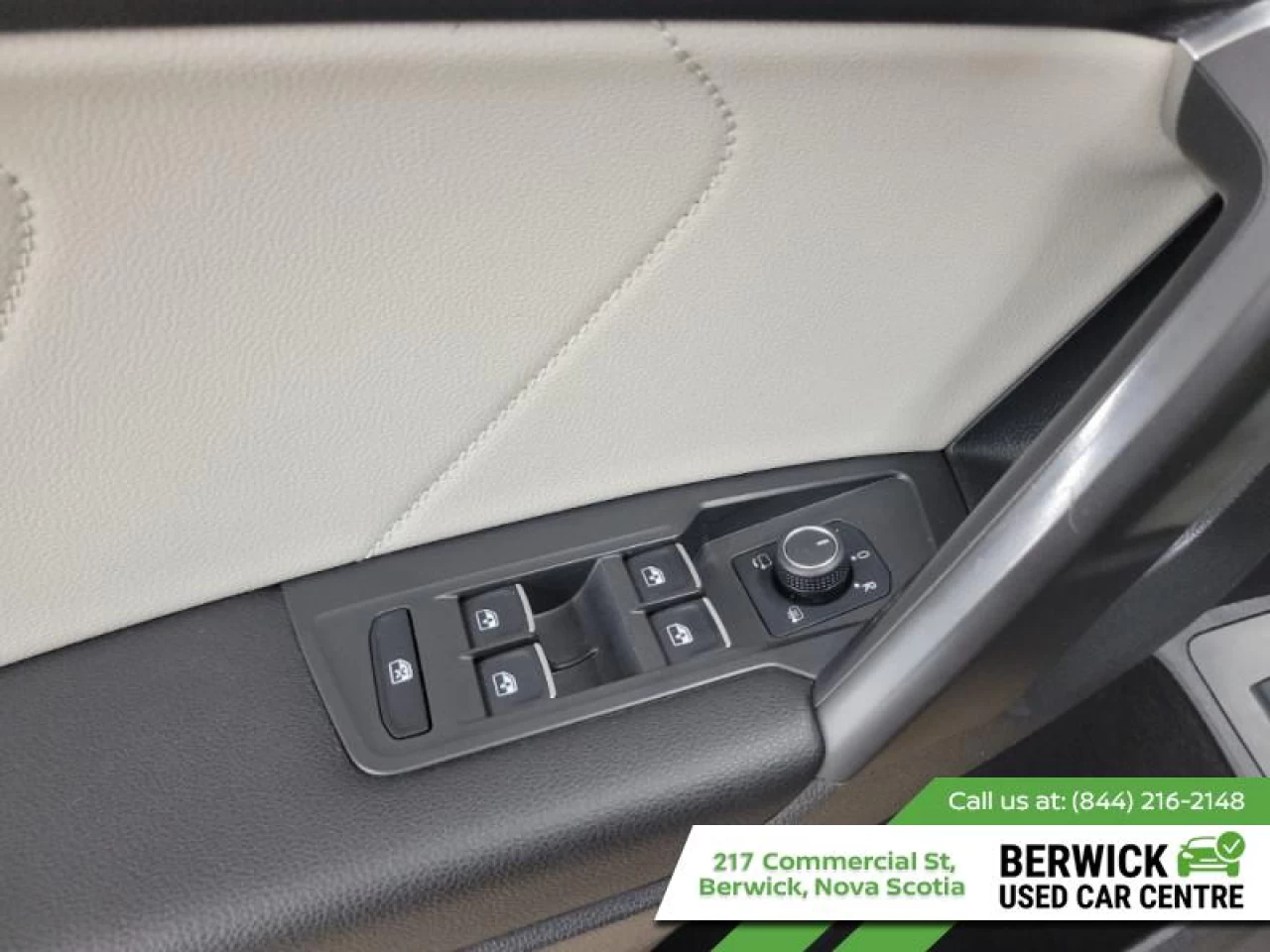 2021 Volkswagen Tiguan Highline 4MOTION Main Image