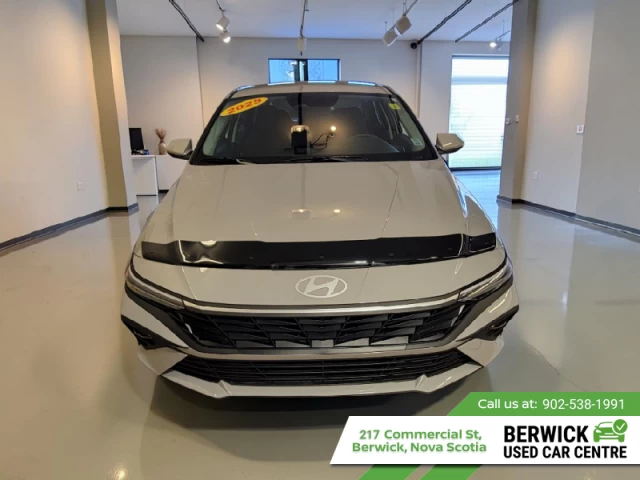 Hyundai Elantra Preferred 2025