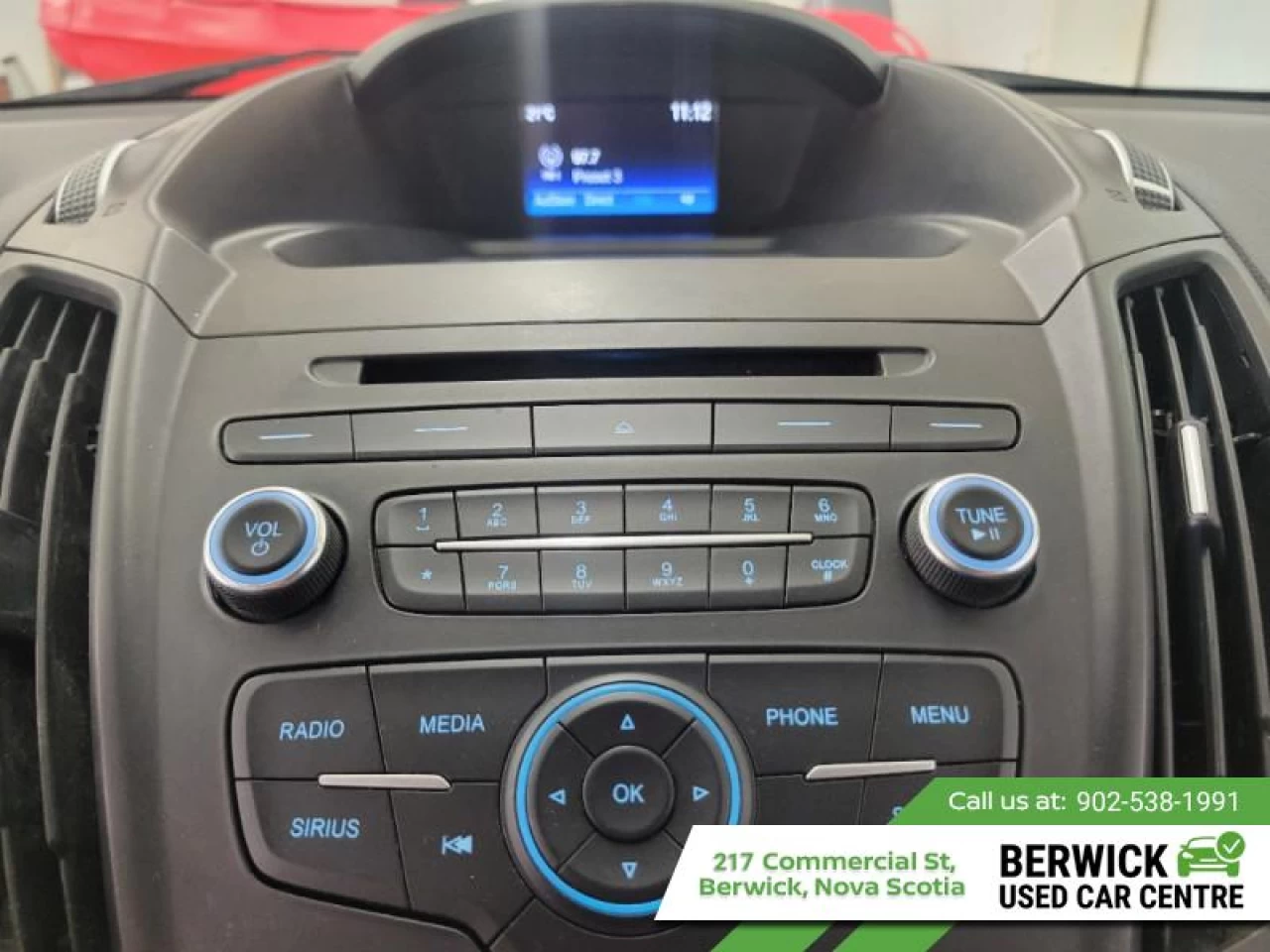 2018 Ford Escape SE Main Image