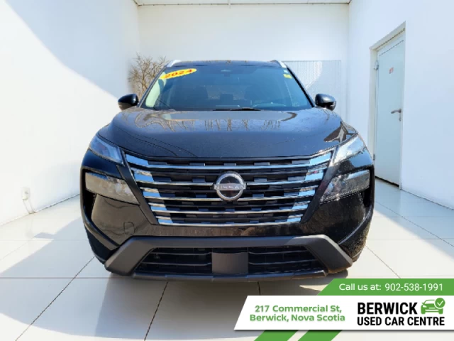 Nissan Rogue SV Moonroof 2024
