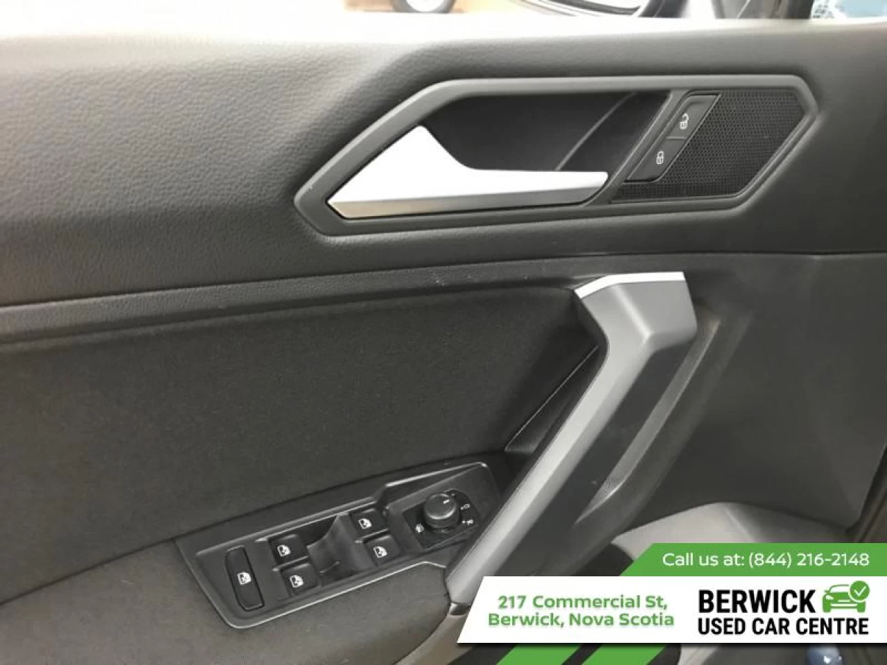 2019 Volkswagen Tiguan Trendline 4MOTION Main Image