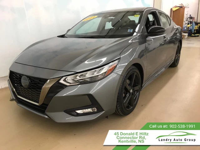 Nissan Sentra SR CVT 2021