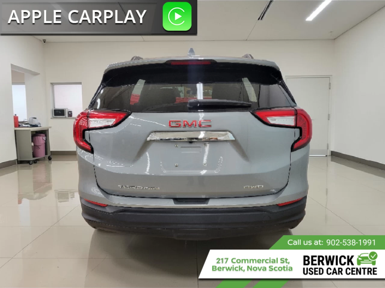 2024 GMC Terrain SLE Main Image