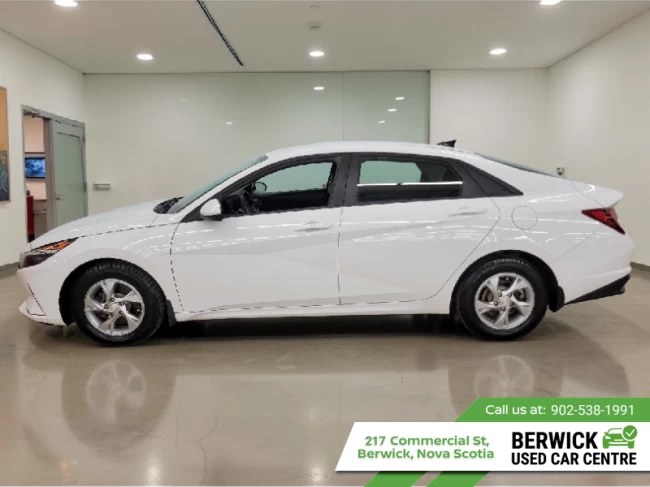 Hyundai Elantra - 2021