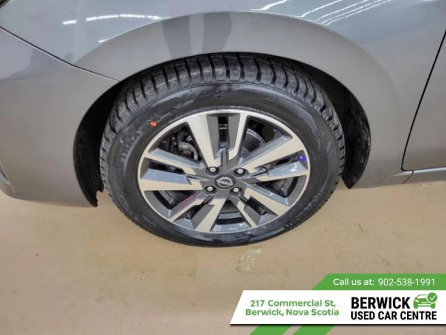 Nissan Versa SV 2024