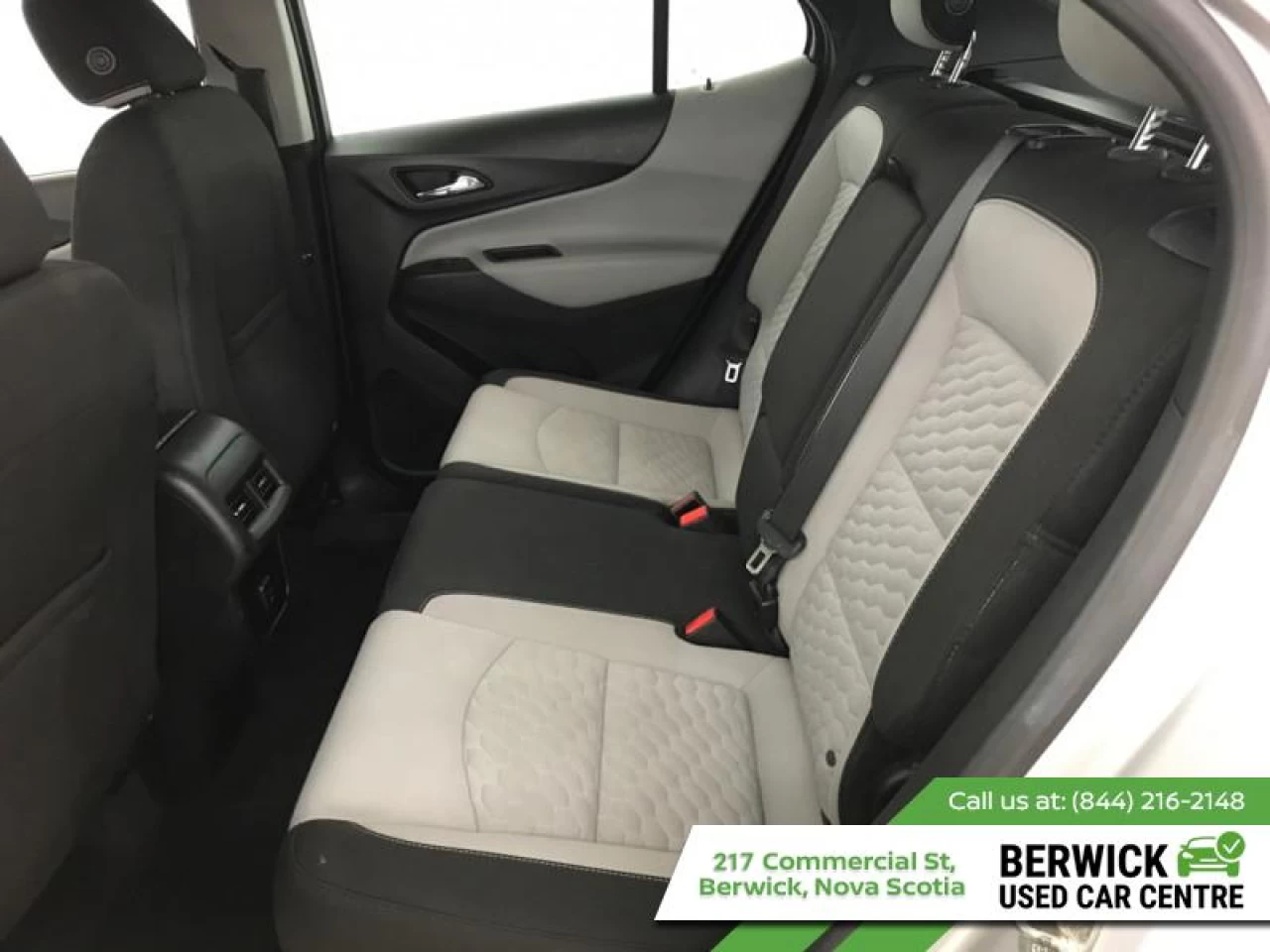 2019 Chevrolet Equinox LS Main Image