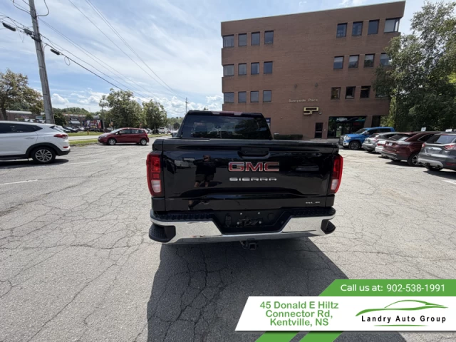 GMC Sierra 1500 SLE 2024