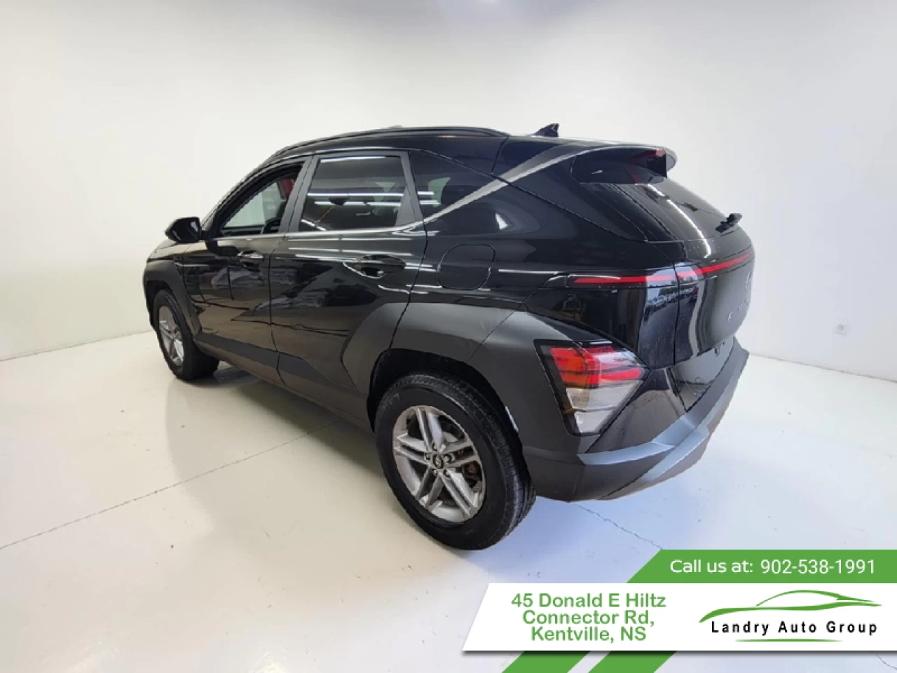 2024 Hyundai Kona PREFERRED Main Image