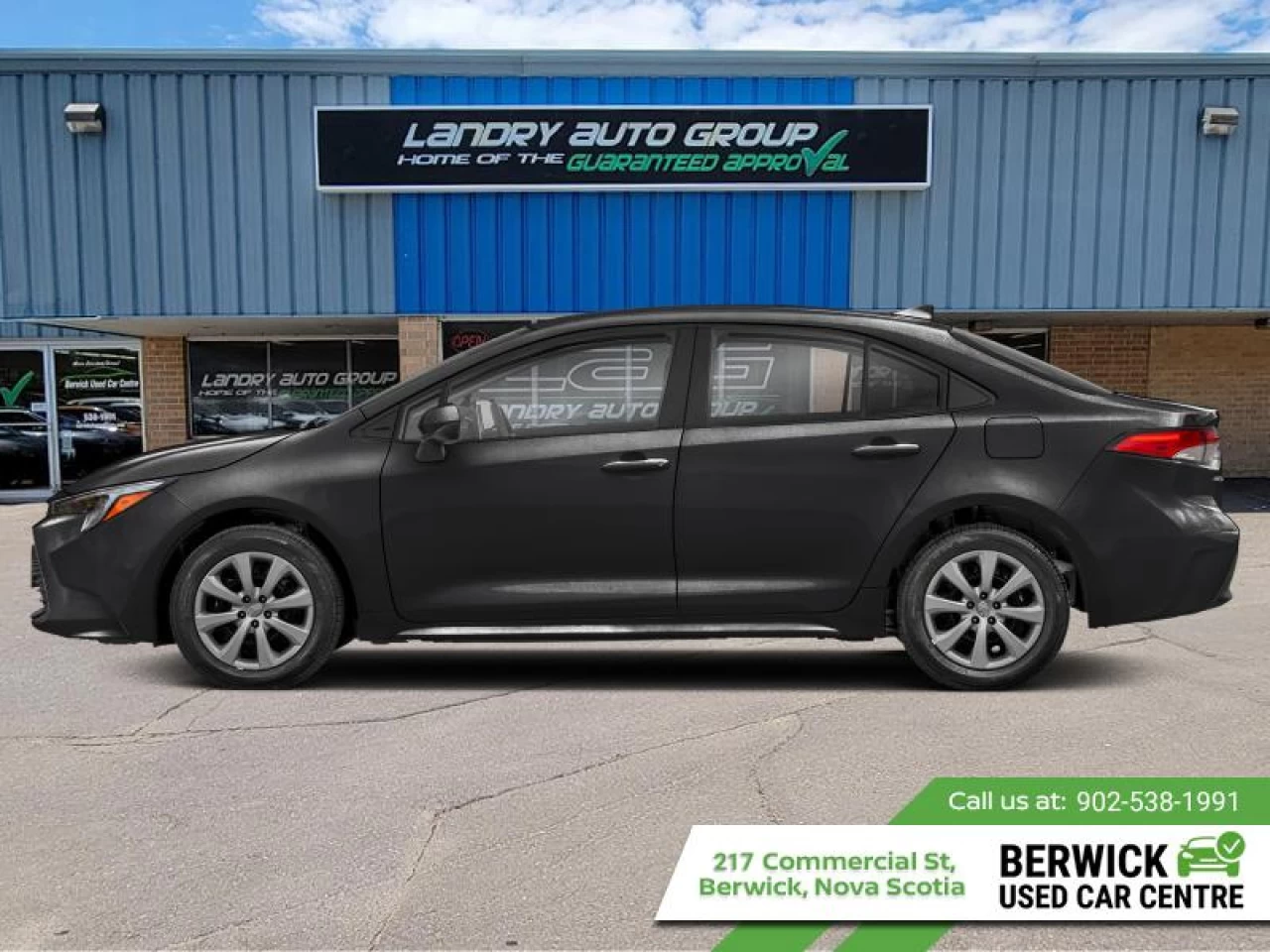 2024 Toyota Corolla Hybrid LE Main Image