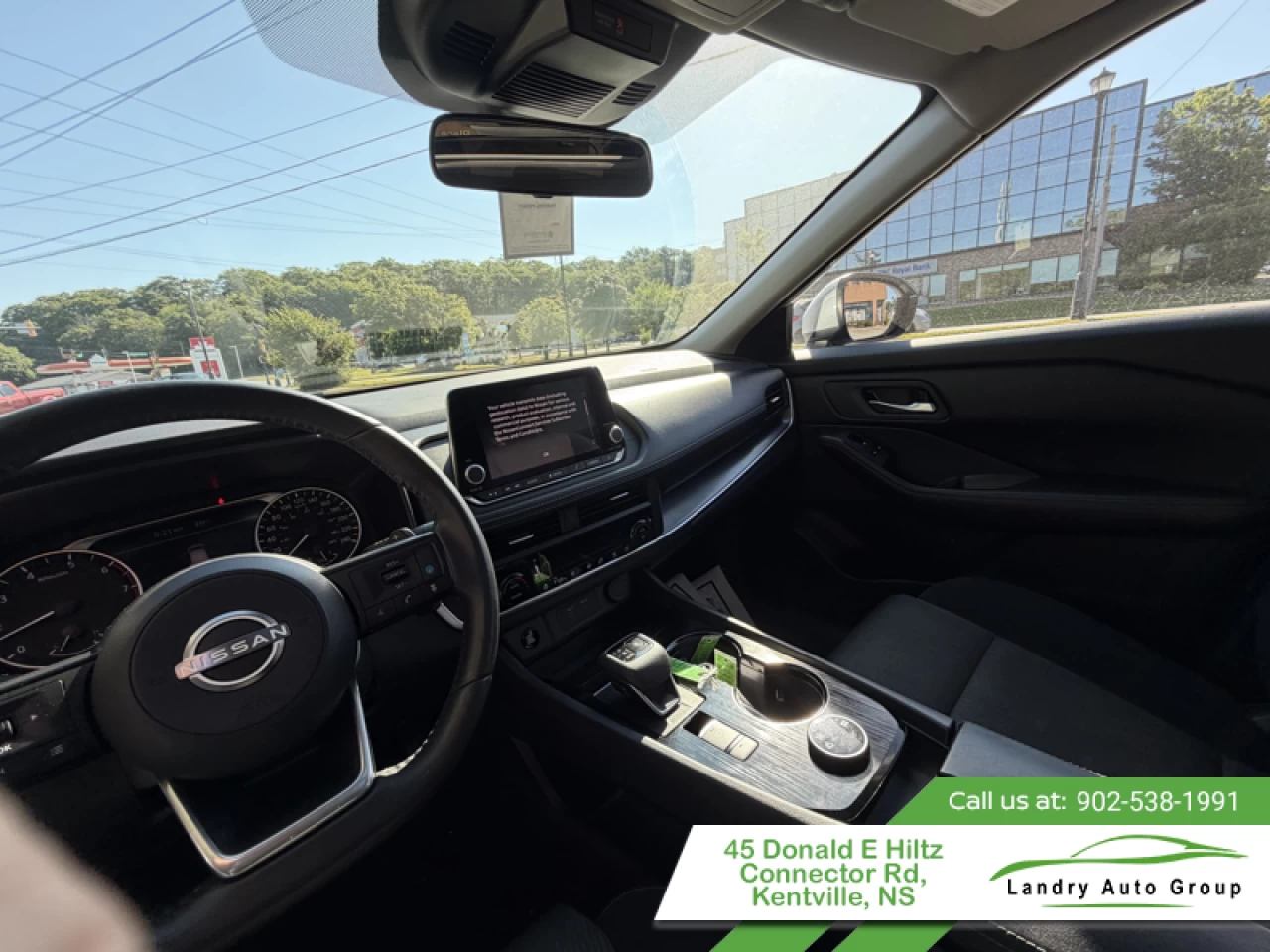 2024 Nissan Rogue SV Moonroof Main Image