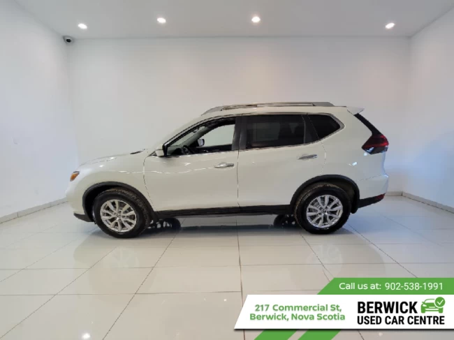 Nissan Rogue - 2020