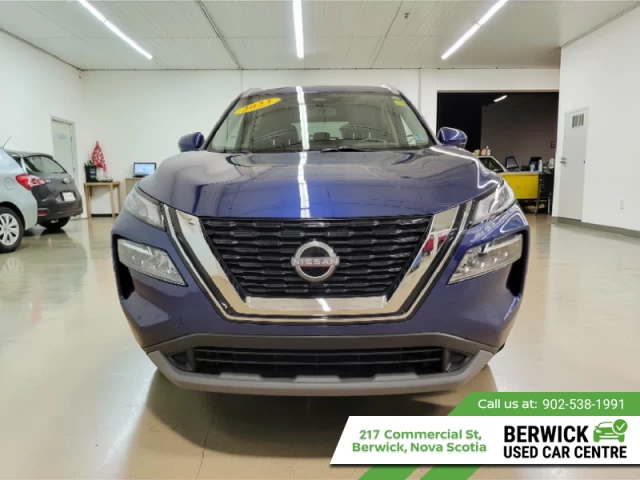 Nissan Rogue SV Moonroof 2023