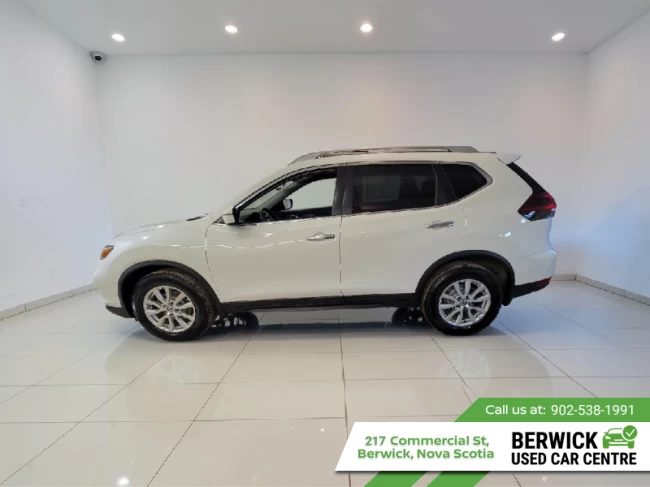 Nissan Rogue - 2020