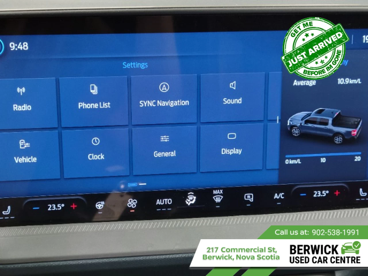 2025 Ford Maverick Lariat Main Image
