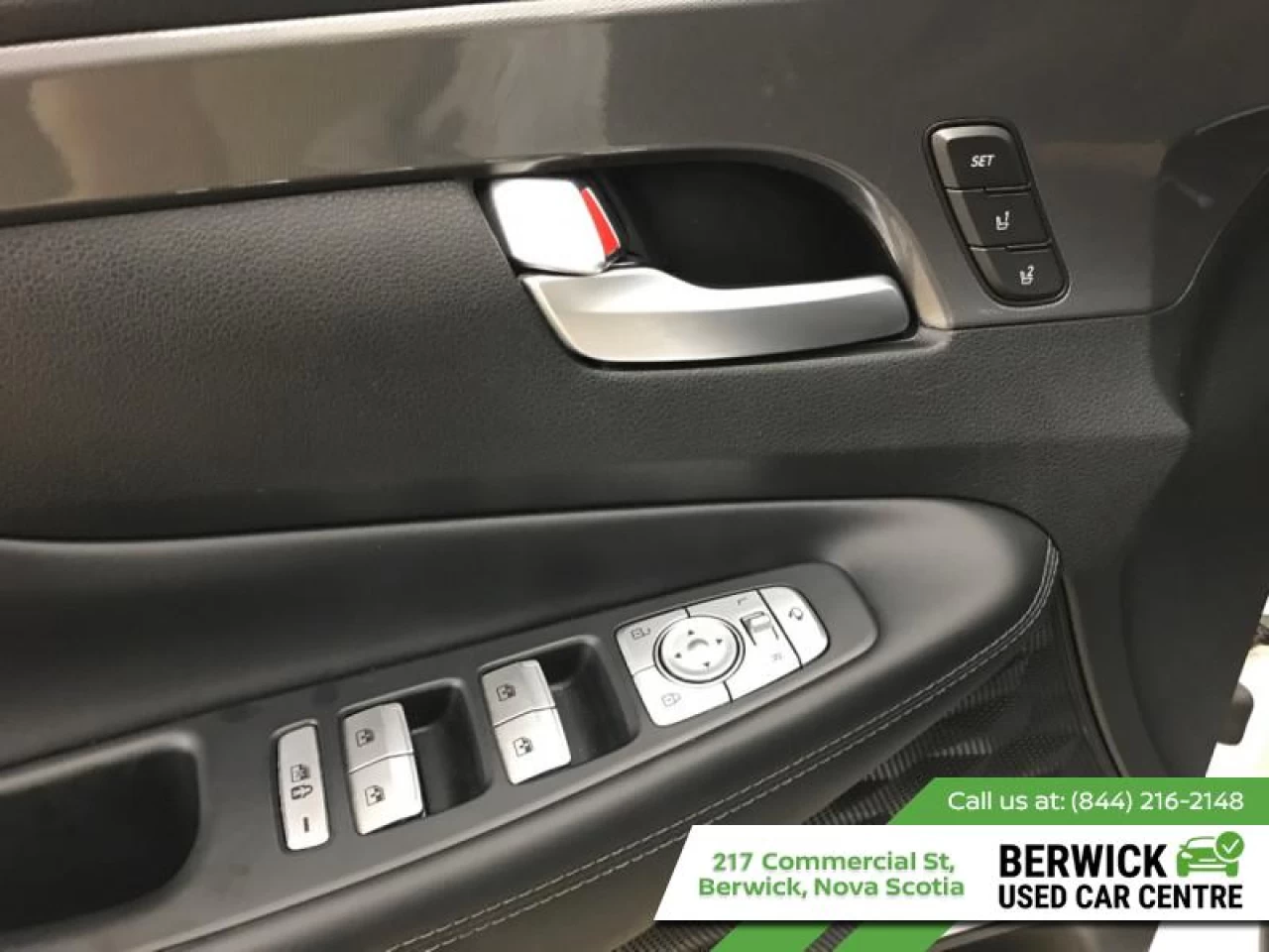 2021 Hyundai Santa Fe Ultimate Caligraphy AWD Main Image