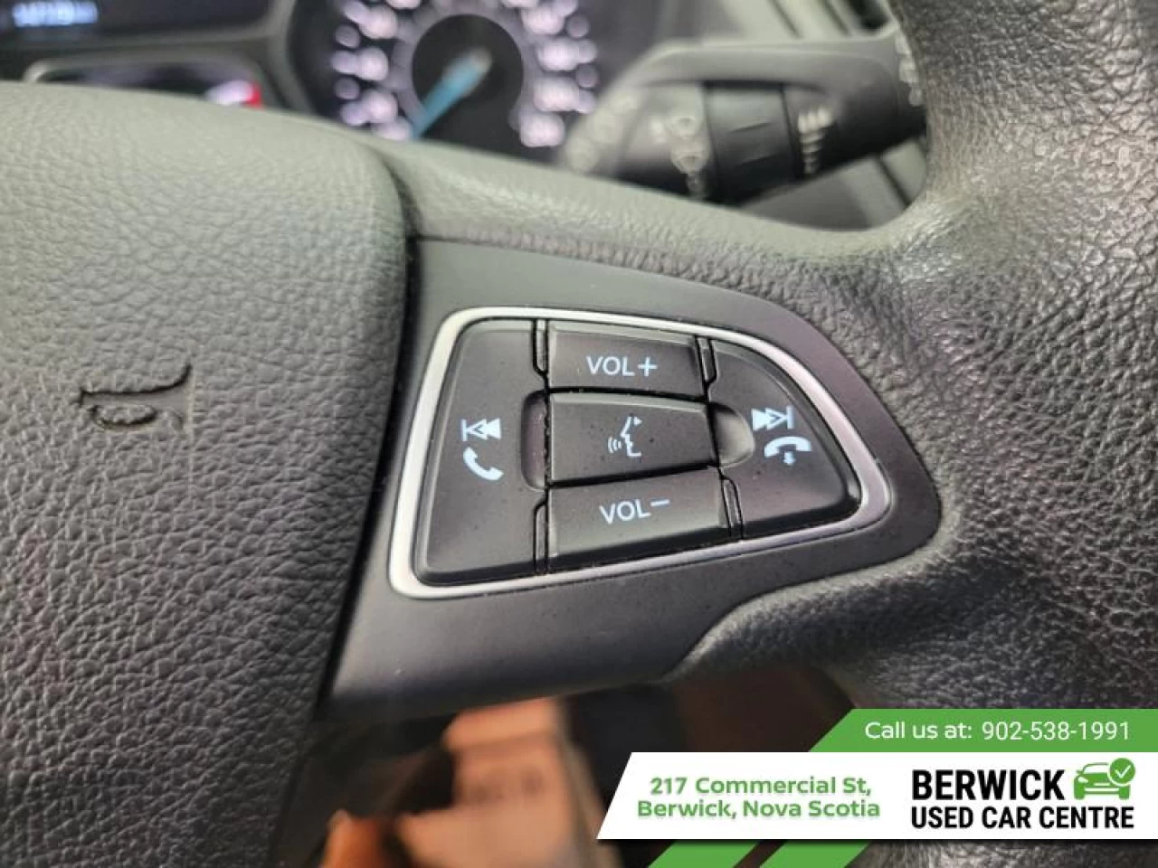 2018 Ford Escape SE Main Image