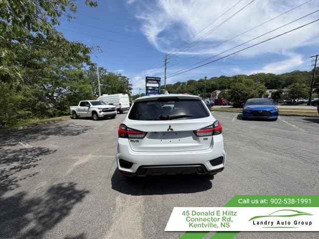 Mitsubishi RVR SE AWC 2024